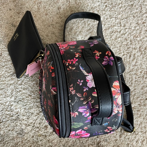 Juicy Couture Garden Backpack w/ Pouch - Picture 15 of 16